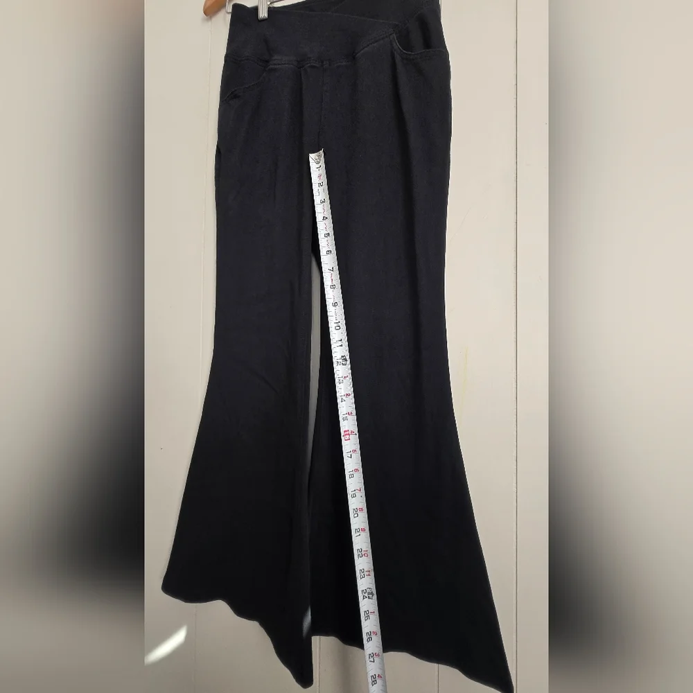 HALARA Super flared stretch wash Pants with cross pocket and high waist-Size M - Picture 6 of 9